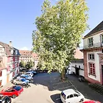 Tresor Cache - Petite Venise - 8 People